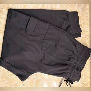 Mondetta Women’s Black Performance cargo pants